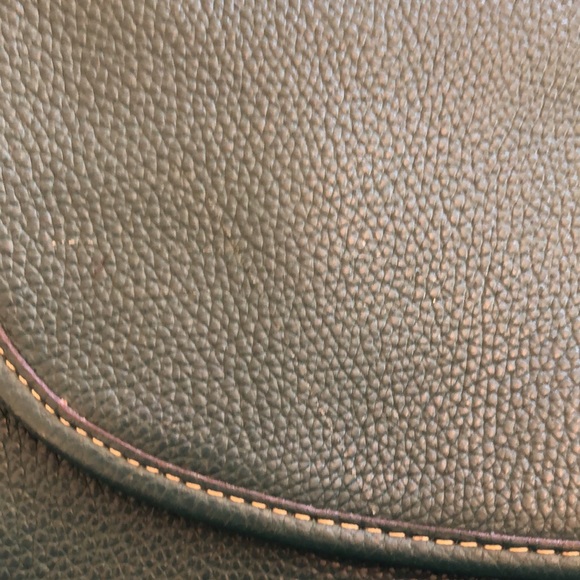 Beautiful Coach Pebble Leather Shoulder Bag - Picture 9 of 9